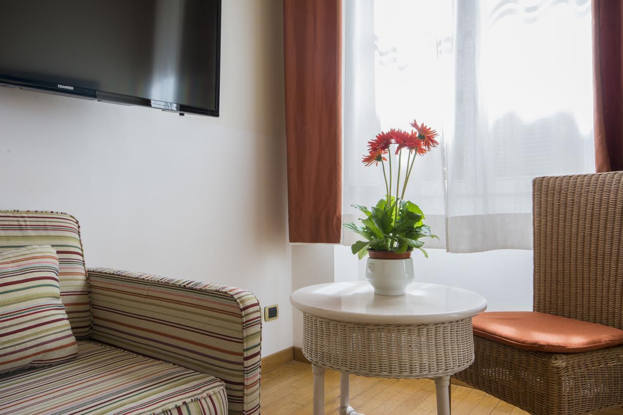 Piazza Paradiso Accommodation Siena Exteriör bild