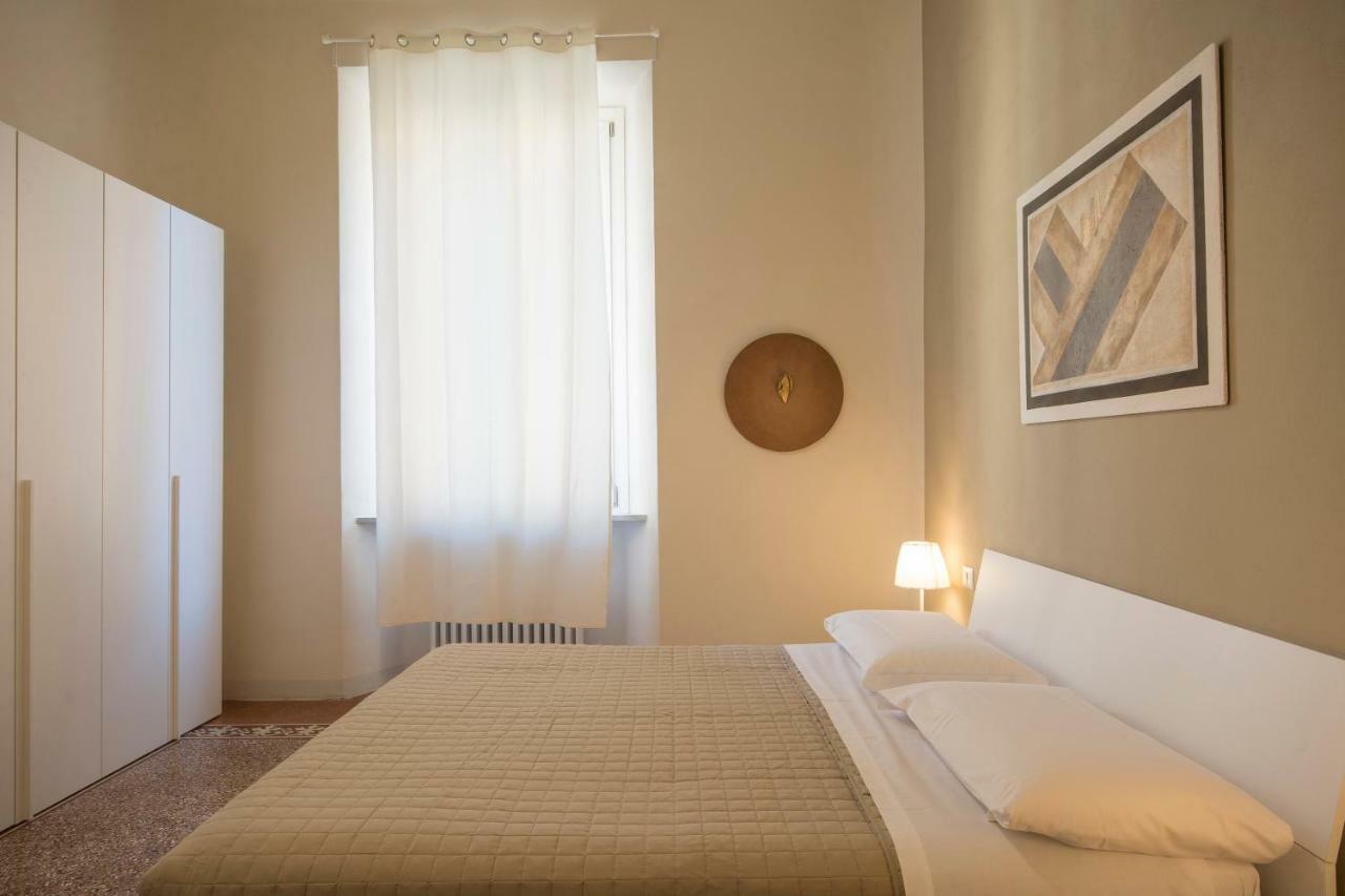 Piazza Paradiso Accommodation Siena Exteriör bild
