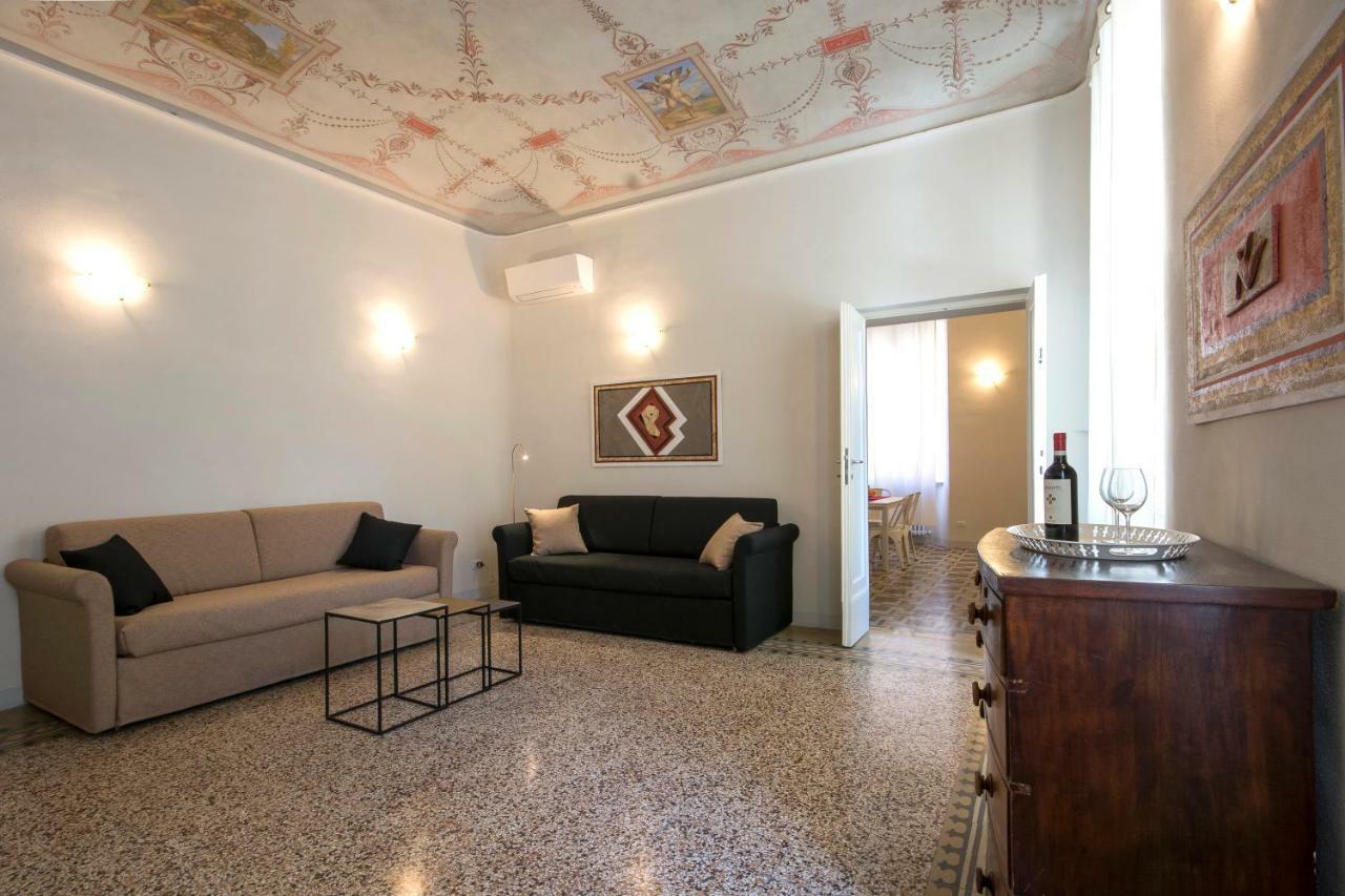Piazza Paradiso Accommodation Siena Exteriör bild
