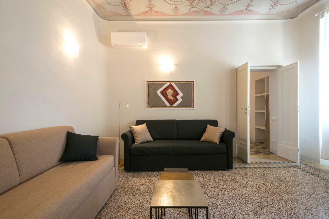 Piazza Paradiso Accommodation Siena Rum bild